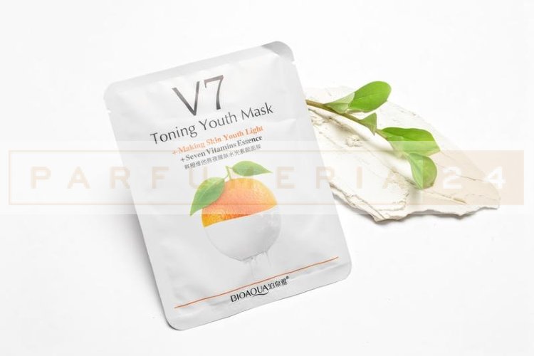 Тканевая маска с экстрактом апельсина Bioaqua V7 Toning Youth Mask